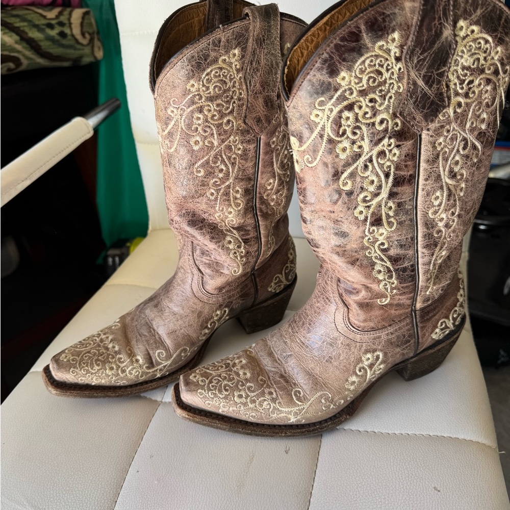 Corral Tan Leather Cowboy Boots